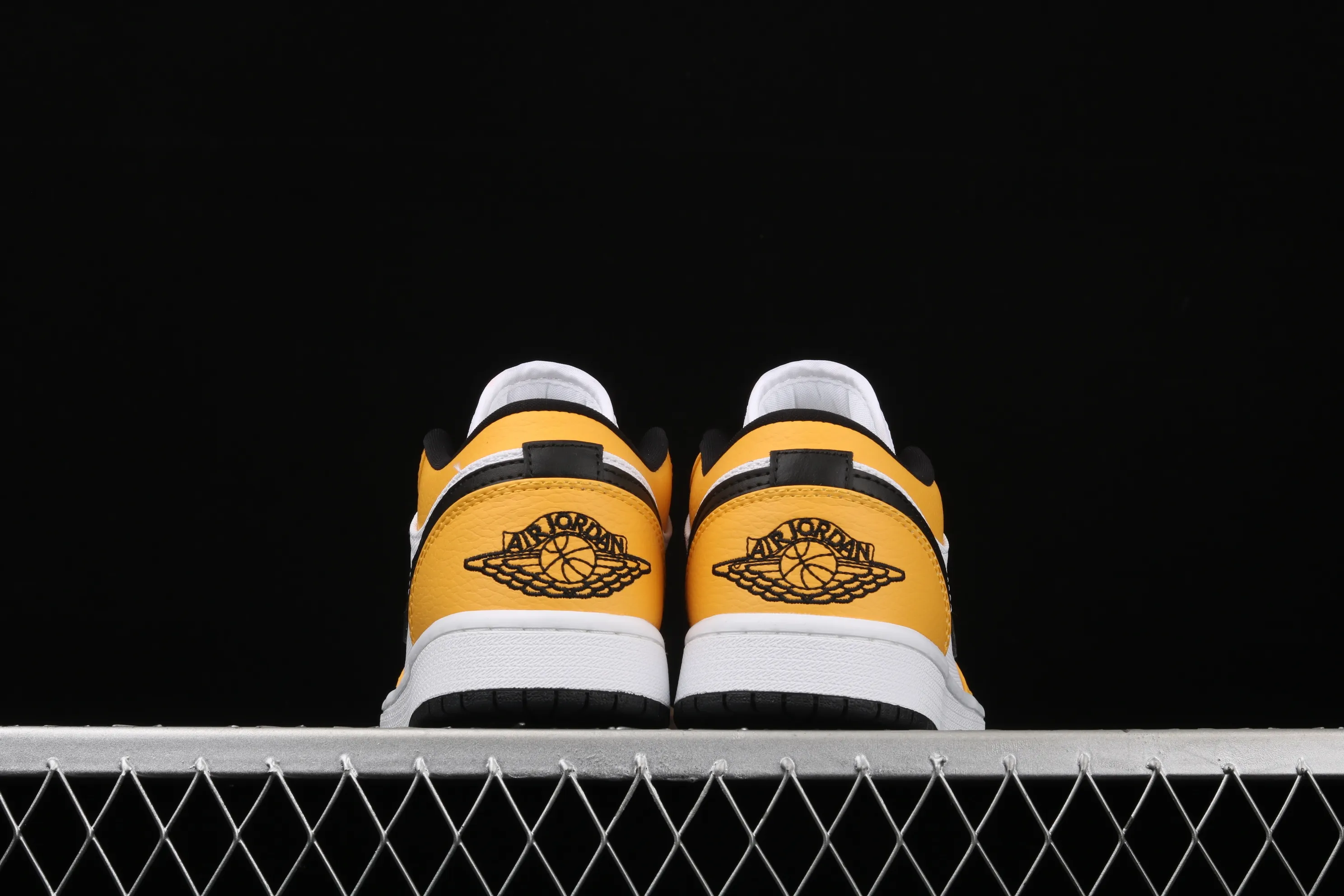 All categories Air Jordan Jordan series basketball shoes Air Jordan 1 Low Air Jordan 1 Low AJ1 Joe 1 low-top cultural and leisure sports sneakers CZ4776-107